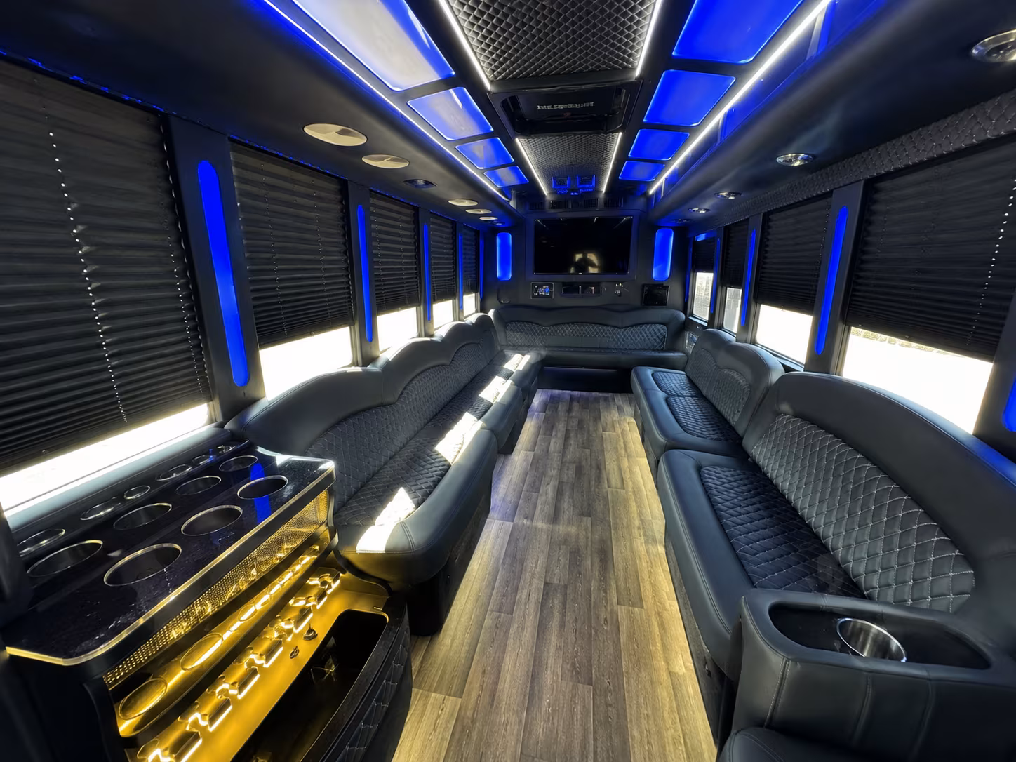bellflower quinceanera sweet 16 party bus rental