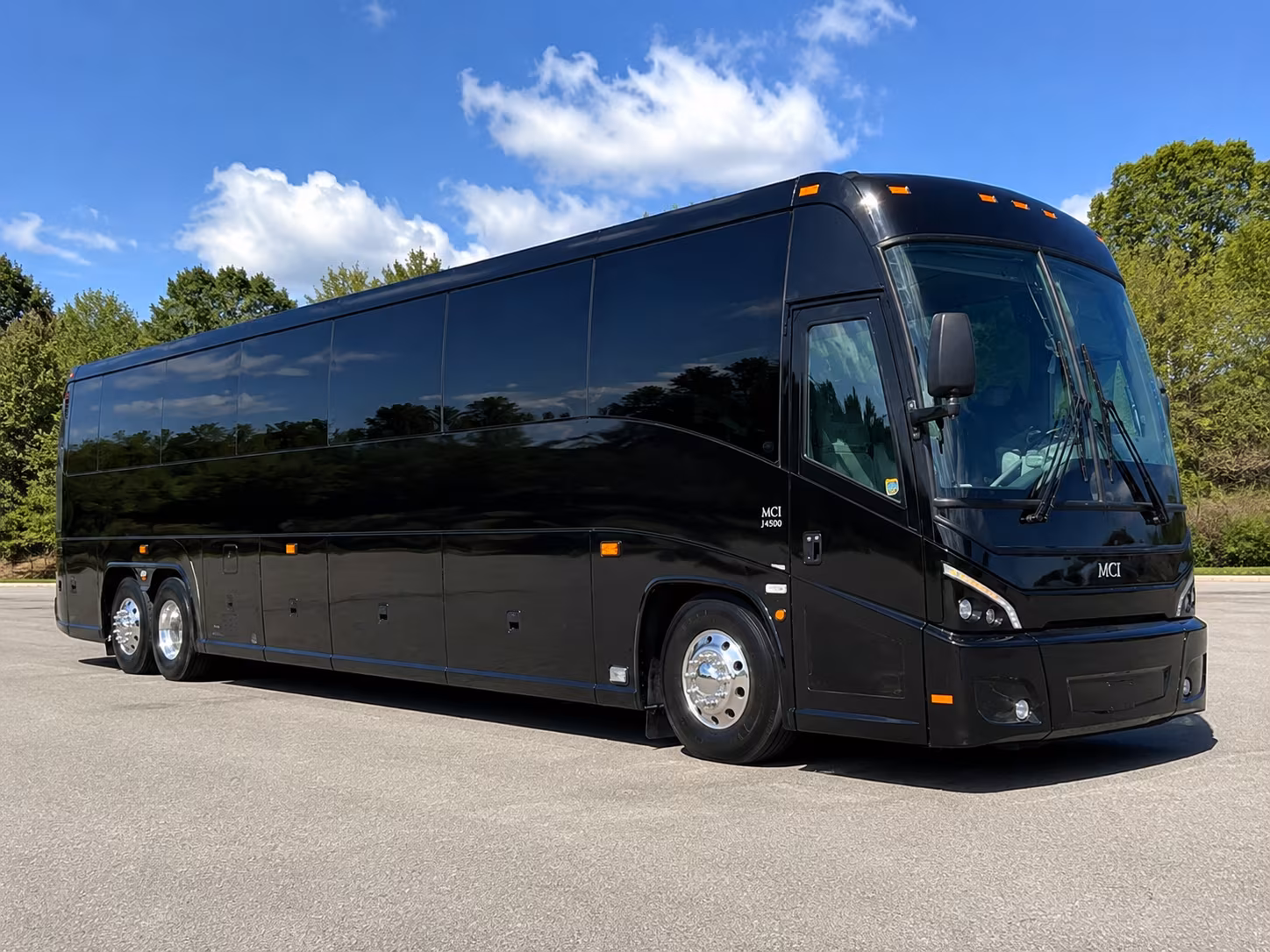 south gate charter bus rental fleet