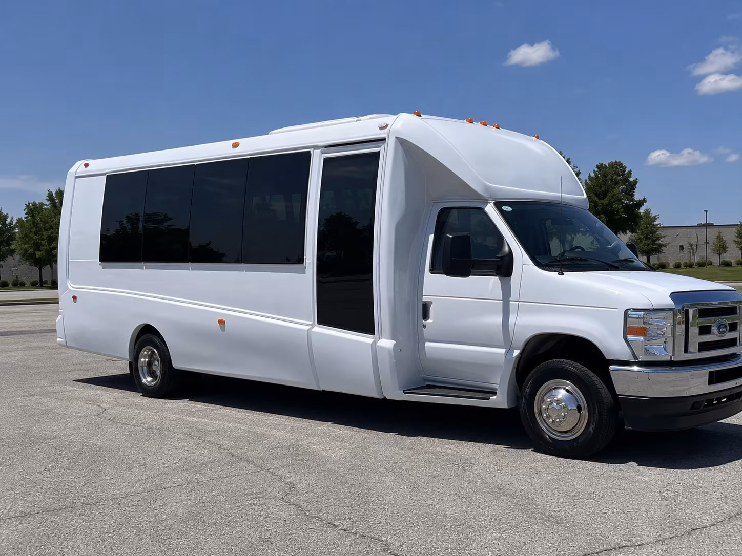 south gate concert bus rentals for groups and fans